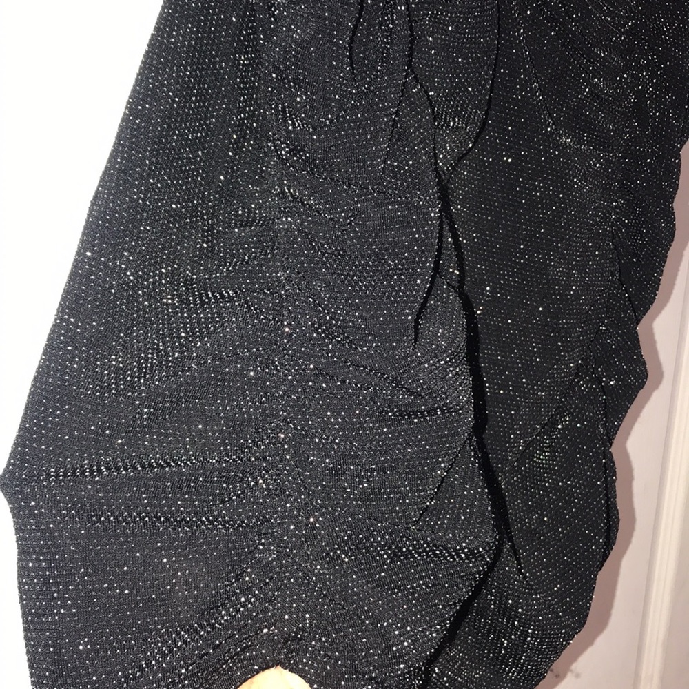 NWT Junior’s Sparkly Ruched Top - Picture 3 of 7